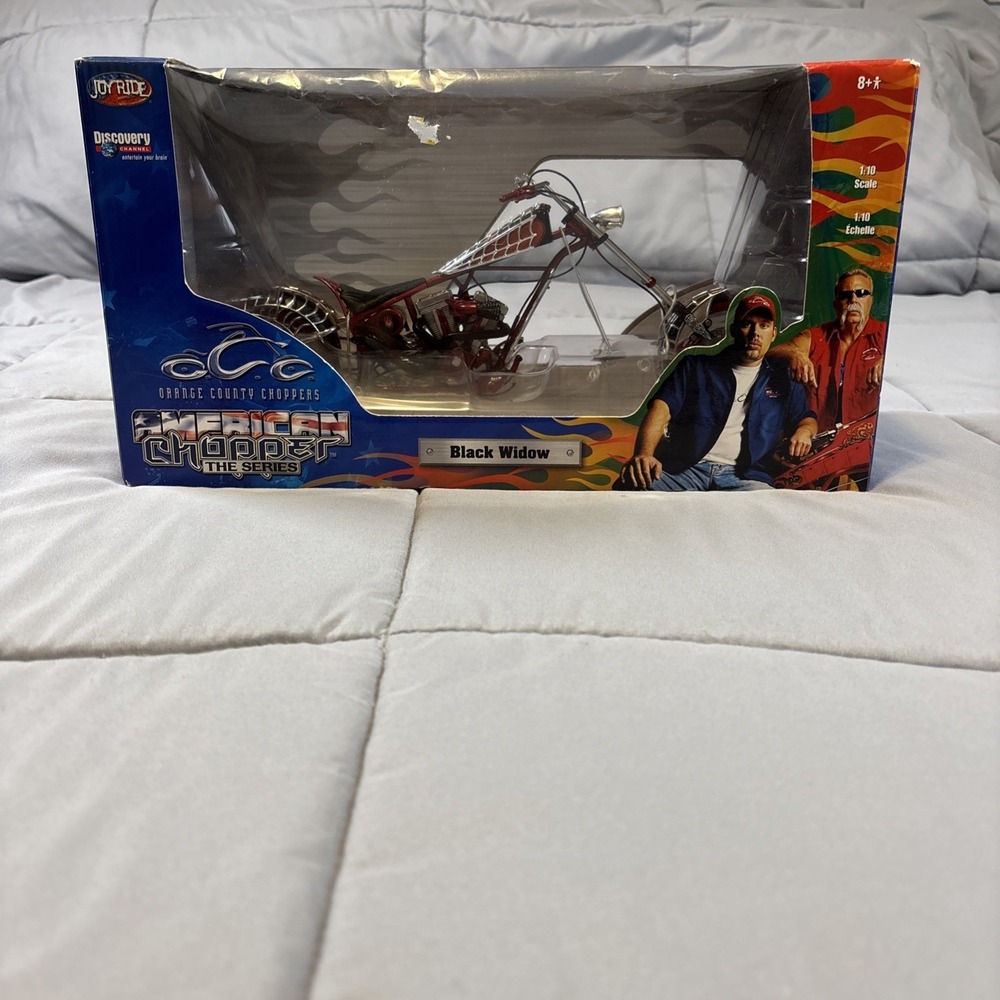 2004 ORANGE COUNTY CHOPPERS AMERICAN CHOPPER SERIES BLACK WIDOW 1:10 NIB